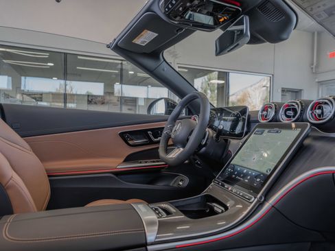 Certified 2026 Mercedes-Benz CLE 300 4MATIC Cabriolet image 19