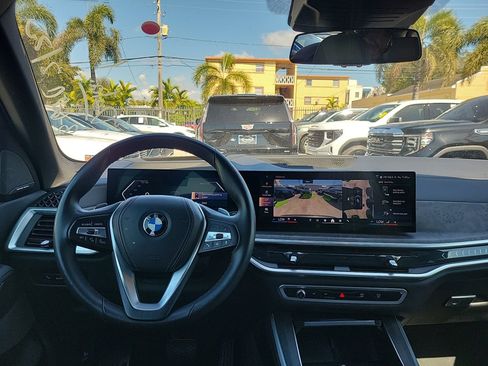Used 2024 BMW X5 sDrive40i w/ Premium Package image 22