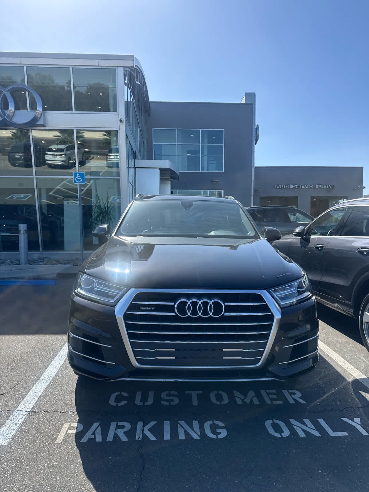 Used 2019 Audi Q7 3.0T Premium w/ Convenience Package AWD/4WD image 2