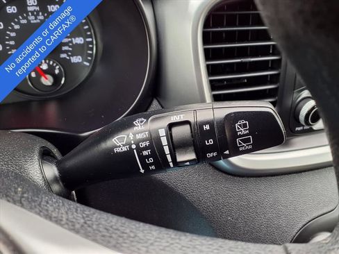 Used 2019 Kia Sorento LX image 20