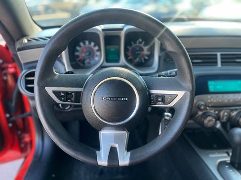Used 2011 Chevrolet Camaro LS w/ Bluetooth Package image 10