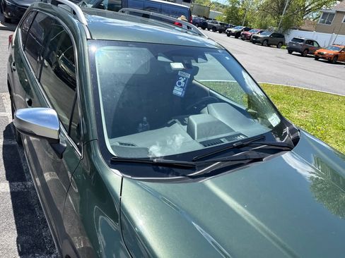 Used 2022 Subaru Forester Touring AWD/4WD image 6