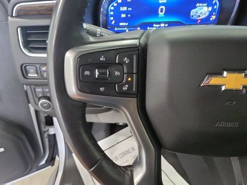 Used 2023 Chevrolet Tahoe Premier AWD/4WD image 17
