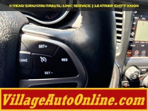 Used 2018 Jeep Grand Cherokee Altitude AWD/4WD image 22