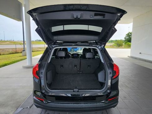 Used 2023 GMC Terrain SLT w/ Elevation Edition FWD image 23