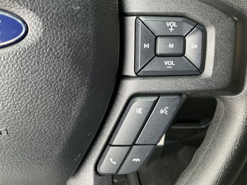 Used 2020 Ford F150 XLT image 26