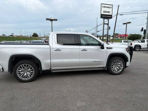 Used 2019 GMC Sierra 1500 Denali w/ Denali Ultimate Package AWD/4WD image 18