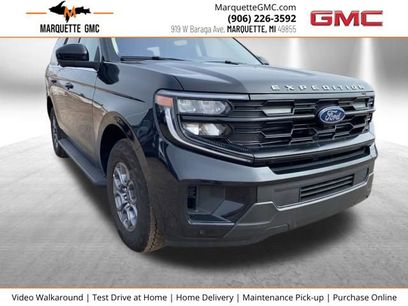 Used 2025 Ford Expedition Active
