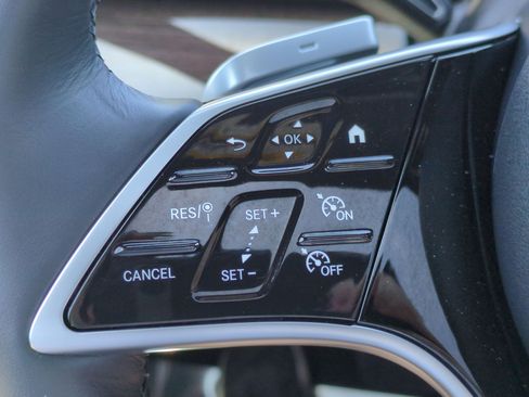 Certified 2026 Mercedes-Benz GLE 450e 4MATIC image 18