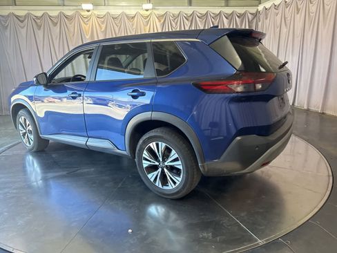 Used 2023 Nissan Rogue SV FWD image 7