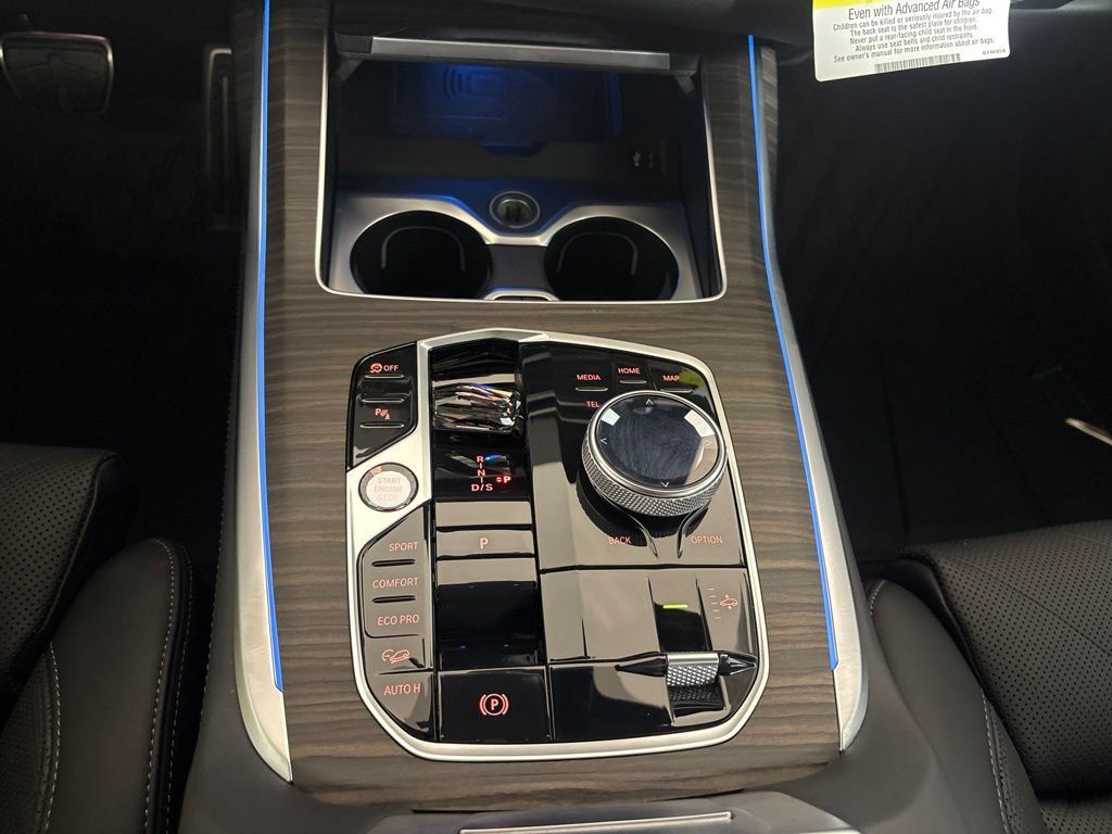 Certified 2026 BMW X7 xDrive40i AWD/4WD image 14