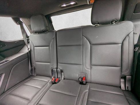 Used 2021 Chevrolet Tahoe LT RWD image 12