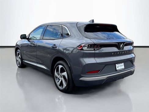 New 2025 VinFast VF 8 Eco image 5