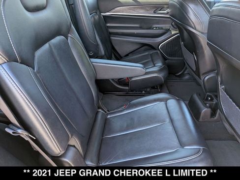 Used 2021 Jeep Grand Cherokee L Limited AWD/4WD image 29