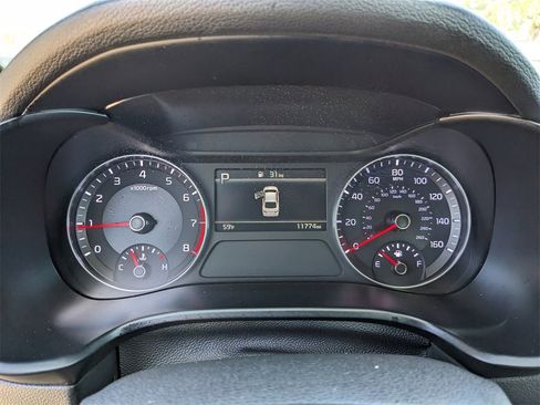 Certified 2024 Kia Forte LX image 33