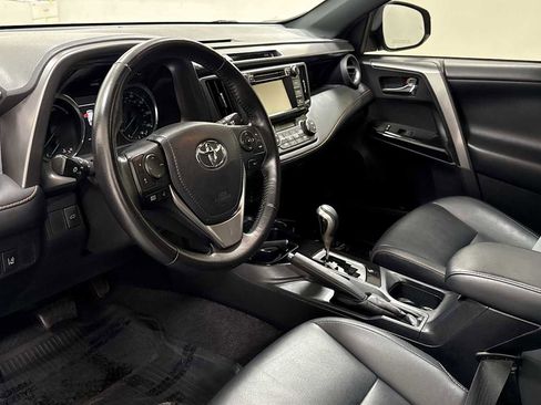 Certified 2017 Toyota RAV4 SE image 12