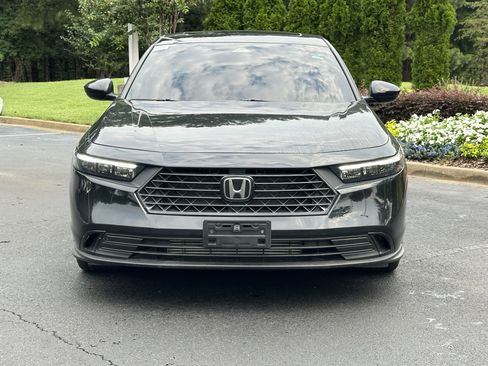 Used 2025 Honda Accord SE image 3