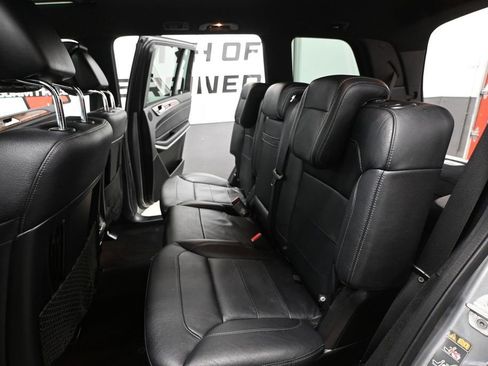 Used 2017 Mercedes-Benz GLS 550 4MATIC image 39