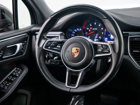 Certified 2018 Porsche Macan GTS AWD/4WD image 11