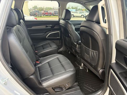Used 2021 Kia Telluride EX w/ EX Premium Package AWD/4WD image 10