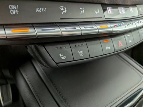 Certified 2023 Cadillac XT4 Sport image 10