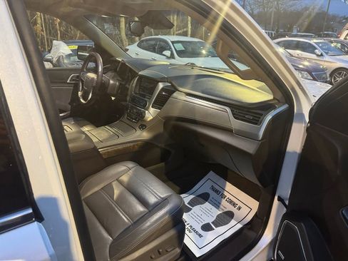 Used 2019 GMC Yukon Denali w/ Denali Ultimate Package image 24