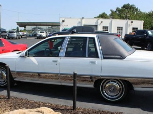 Used 1996 Buick Roadmaster Limited RWD image 12