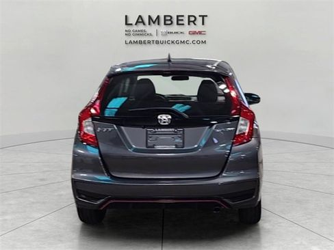 Used 2018 Honda Fit Sport image 4