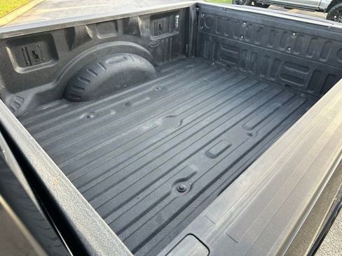 Certified 2022 Ford F250 Platinum w/ Tremor Off-Road Package image 32
