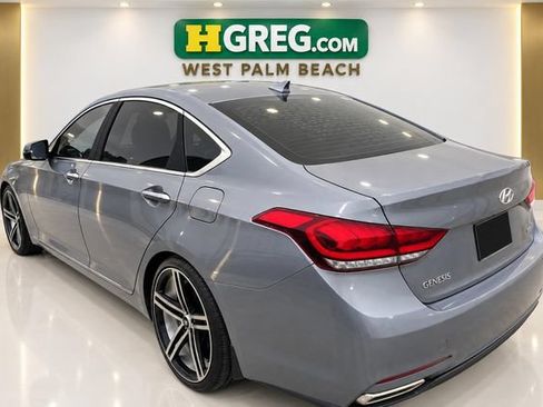 Used 2016 Hyundai Genesis 3.8 AWD/4WD image 2