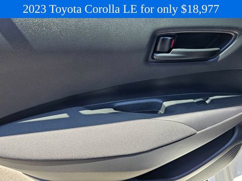 Used 2023 Toyota Corolla LE FWD image 17