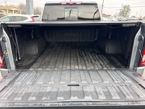 Used 2021 GMC Sierra 1500 AT4 w/ AT4 Premium Package image 5