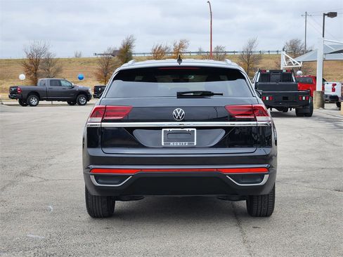 Used 2020 Volkswagen Atlas Cross Sport S image 6