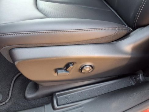 New 2026 Chrysler Pacifica Select image 17