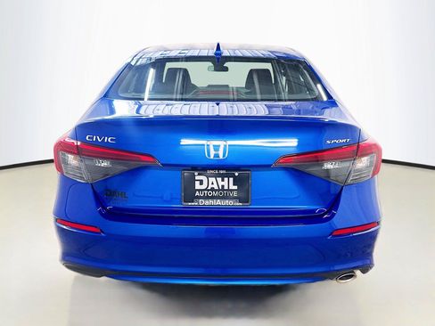 Used 2023 Honda Civic Sport image 11