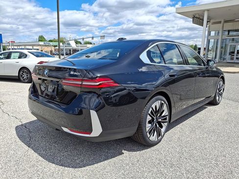 New 2027 BMW 530i xDrive AWD/4WD image 6