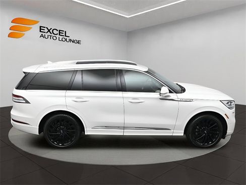 Used 2021 Lincoln Aviator Reserve w/ Equipment Group 210A image 62