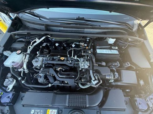 Used 2020 Toyota Corolla SE image 28