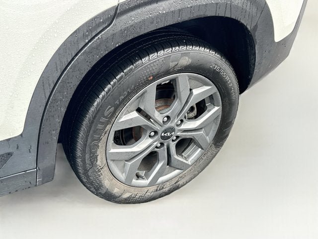Certified 2024 Kia Seltos S AWD/4WD image 28