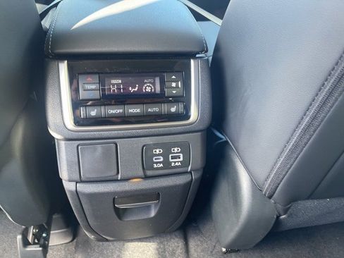 New 2026 Subaru Ascent Limited image 13