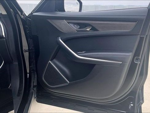 Used 2021 Jaguar F-PACE S image 28