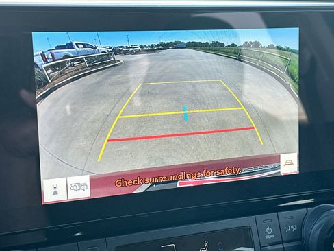 Used 2024 Toyota Grand Highlander XLE image 13