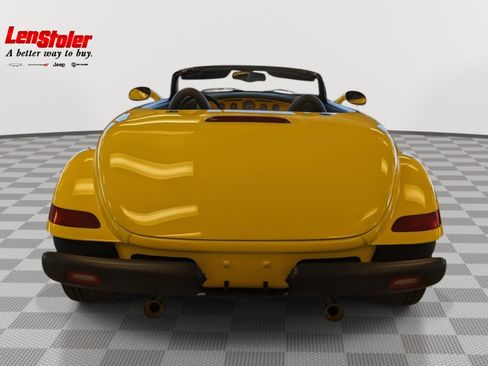 Used 2002 Chrysler Prowler RWD image 3