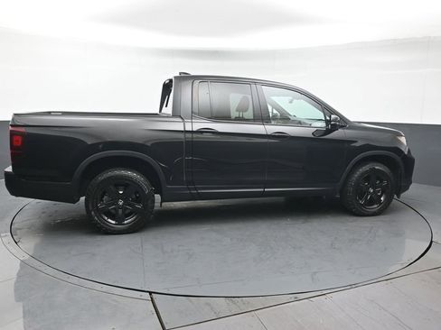 Certified 2023 Honda Ridgeline Black Edition image 8