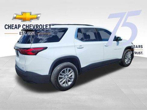Used 2023 Chevrolet Traverse LT w/ LPO, Cargo Package AWD/4WD image 5