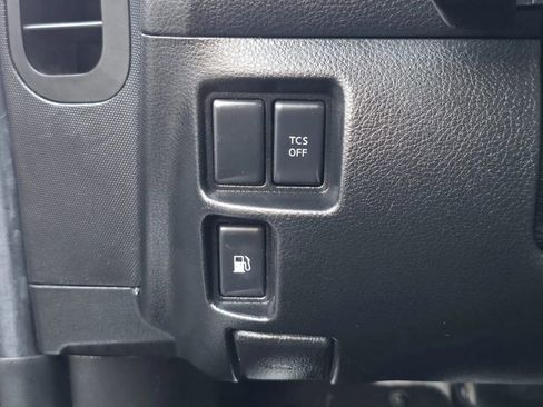 Used 2008 Nissan 350Z Touring image 23