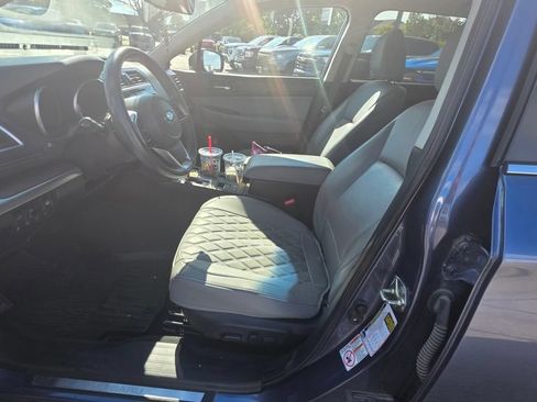 Used 2018 Subaru Outback 2.5i Limited AWD/4WD image 6