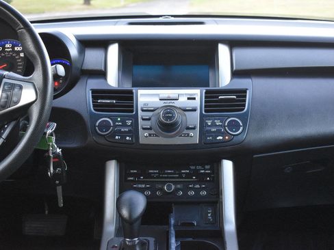 Used 2011 Acura RDX SH-AWD image 25