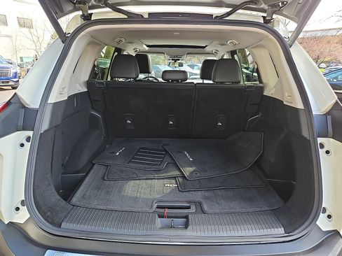 Certified 2023 Nissan Rogue SV w/ SV Premium B Package image 27