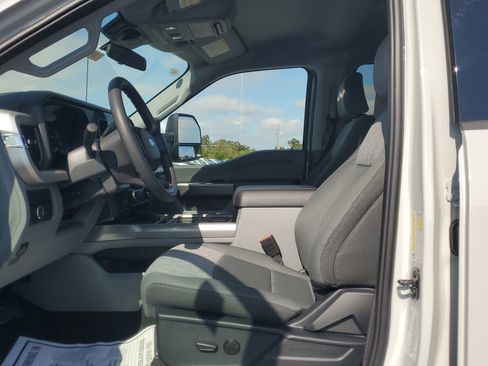New 2026 Ford F250 XLT w/ Tremor Off-Road Package AWD/4WD image 18